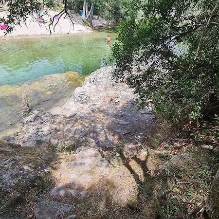 Le Ranch: Grande Accès Privé à La Rivière Carbuccia